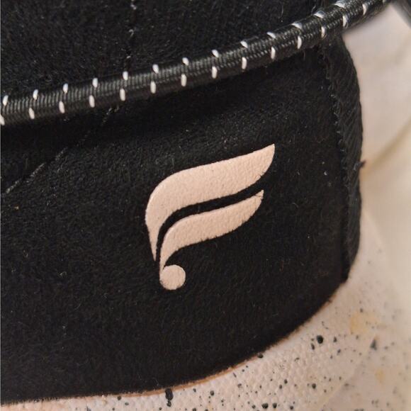 Fabletics Womens Zuma Studio Sneaker II 10 Black White Slip On Mesh Athletic - Picture 6 of 8